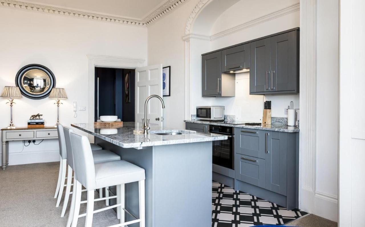 Fisherman'S Catch - Two Bedroom Luxury Apartment - Tenby Extérieur photo